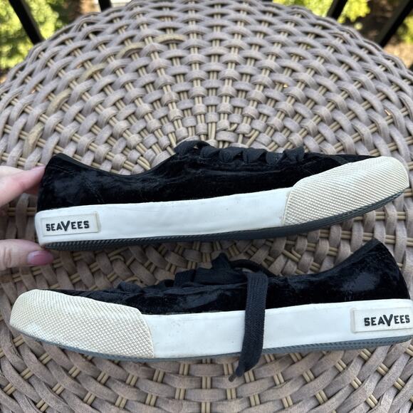 Sea Vees Monterey Sneaker Crush US 7 Black Velvet Lace Up Low Round Toe - Picture 10 of 16